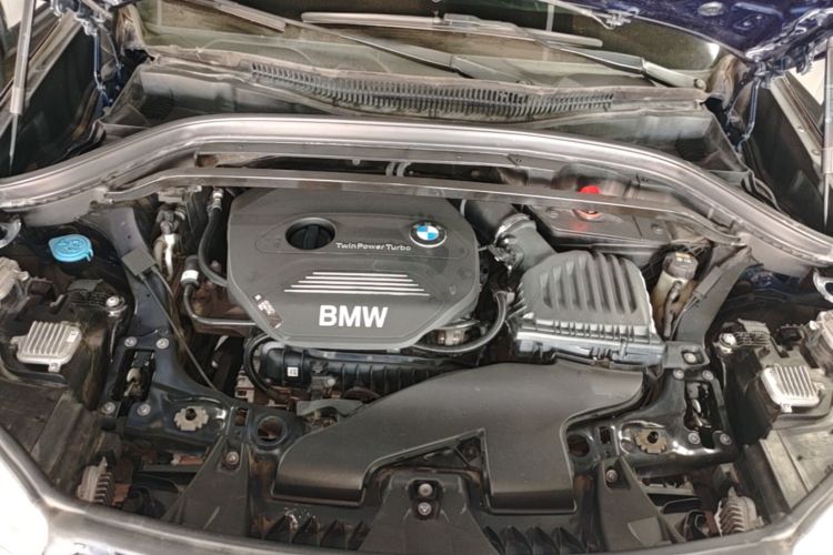 BMW X1 2018 #20 BMW X1 2018 immagine di auto #20
