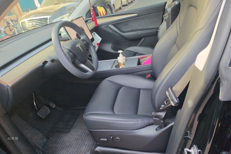 Tesla Model Y 2023 #17 Tesla Model Y 2023 car image #17