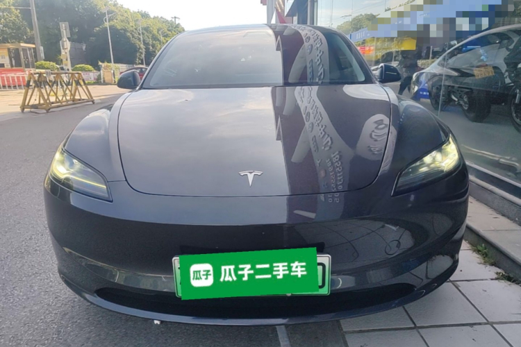 Tesla Model 3 2025 #3 Tesla Model 3 2025 car image #3