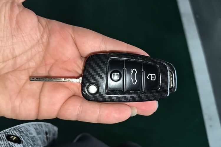 Audi A3 2019 car image #9