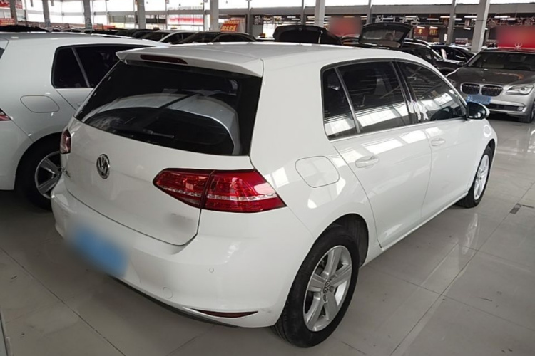 Volkswagen Golf 2016 car image #7