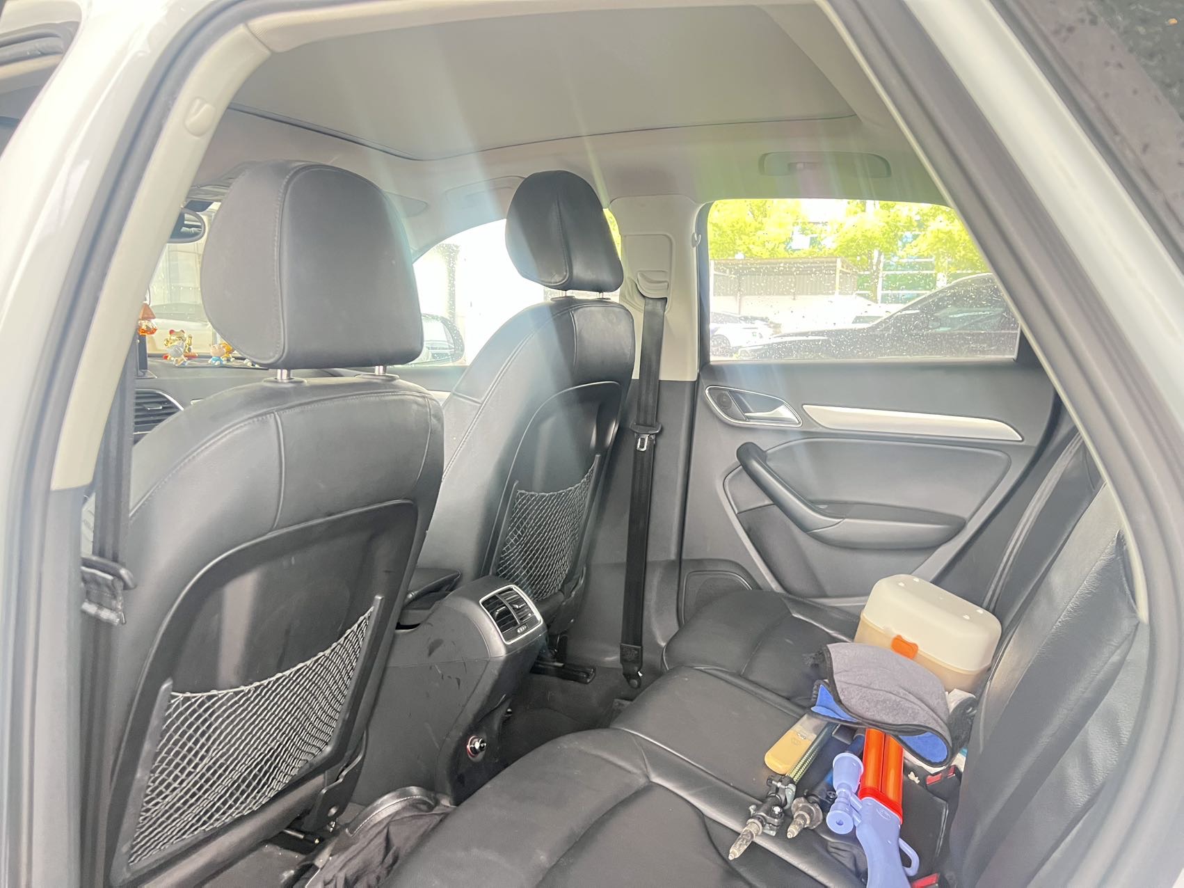 Audi Q3 2023 car image #5