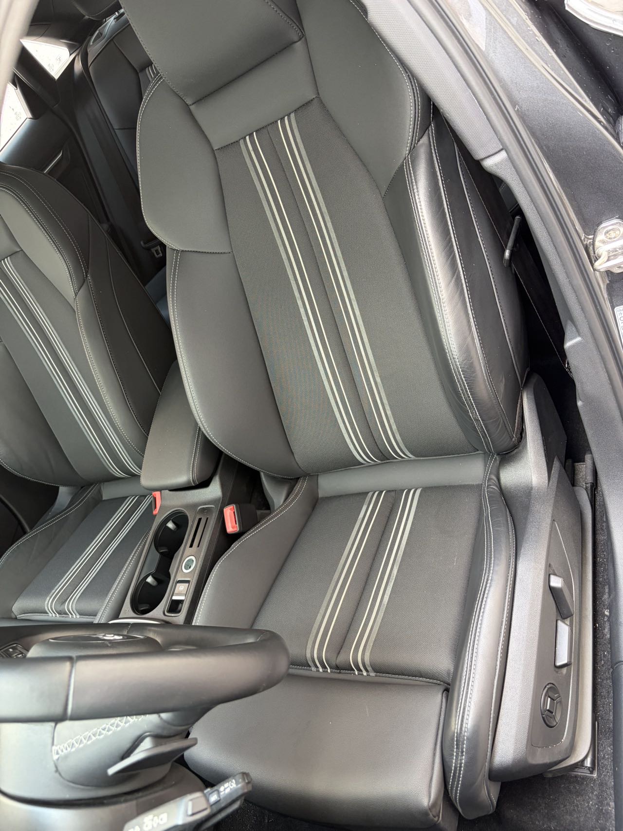 Audi A3 2023 car image #4