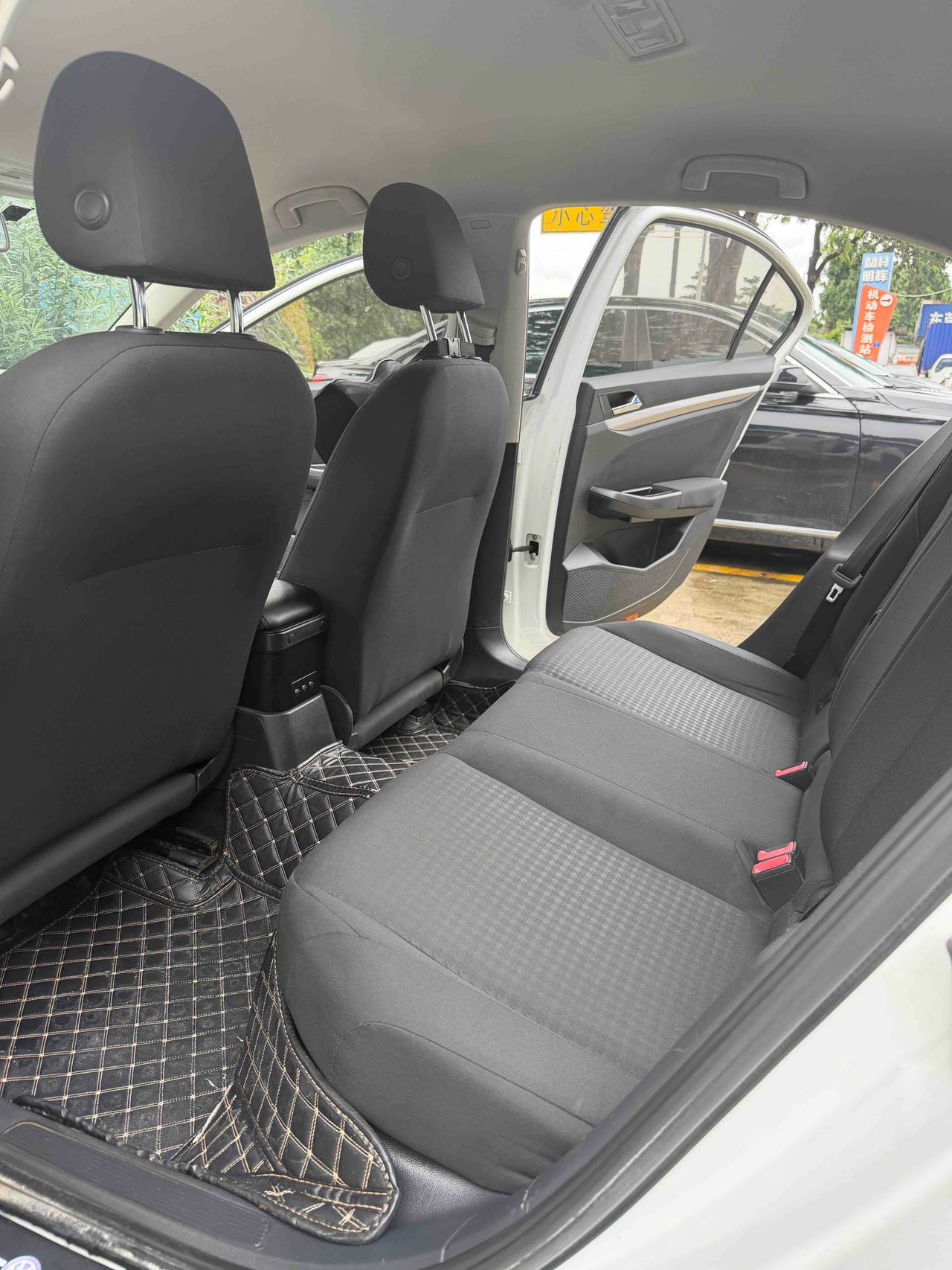 Volkswagen Bora 2019 car image #6