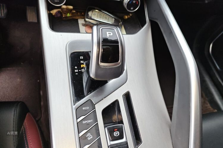 GEELY Coolray 2020 car image #16
