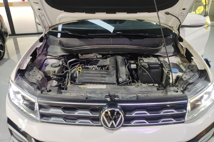 Volkswagen T-Cross 2021 #20 Volkswagen T-Cross 2021 car image #20