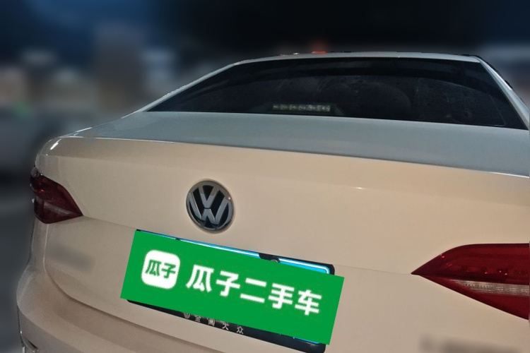 Volkswagen Lavida 2019 #4 Volkswagen Lavida 2019 car image #4