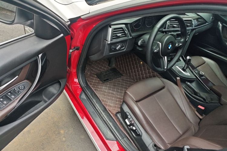 BMW 3 Series 2018 #16 BMW 3 Series 2018 immagine di auto #16