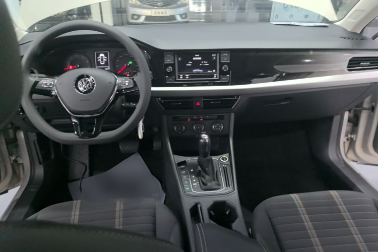 Volkswagen Lavida 2019 #11 Volkswagen Lavida 2019 car image #11