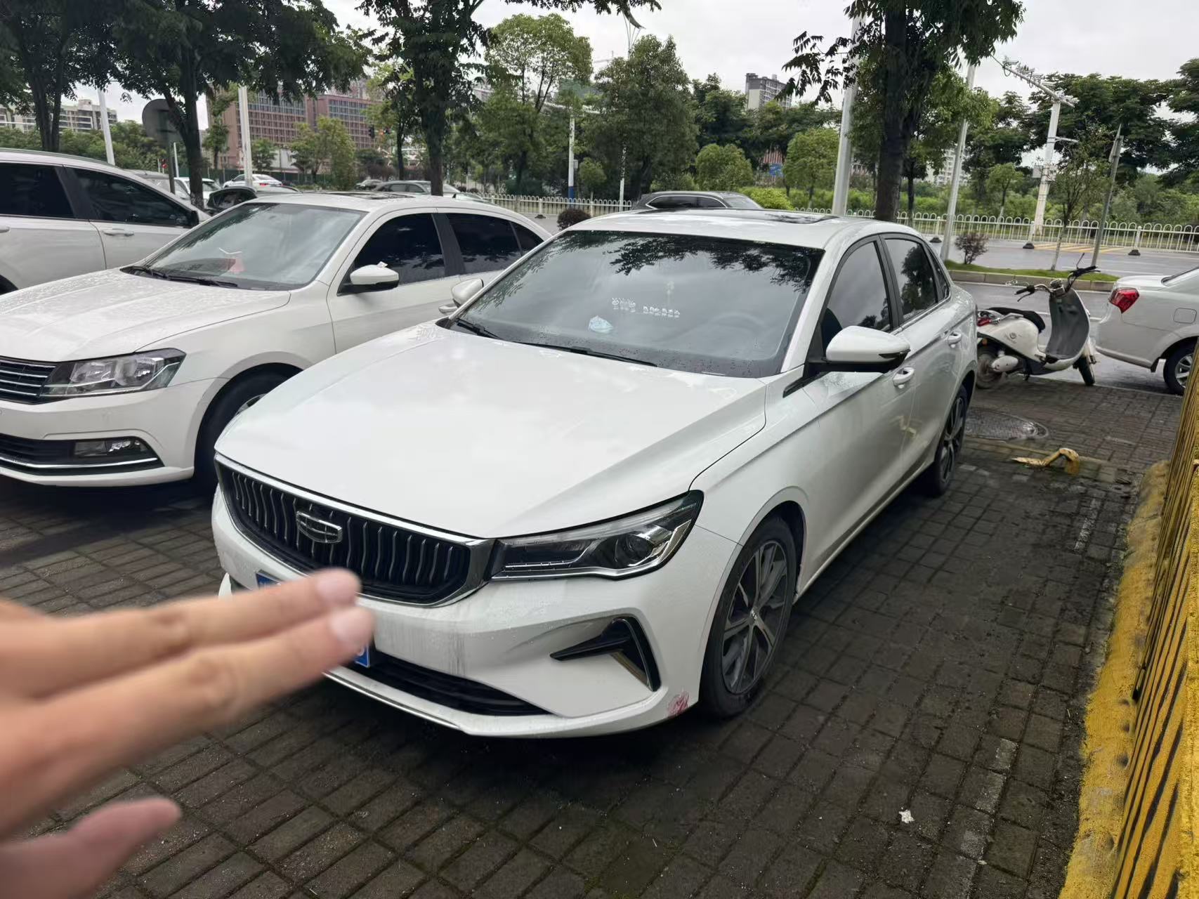 GEELY Emgrand 2023 GEELY Emgrand 2023 immagine di auto