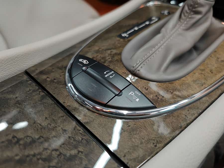 Mercedes-Benz E AMG 2008 immagine di auto #27