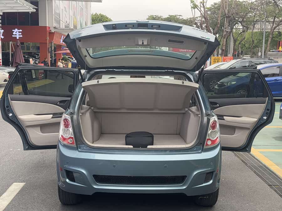 BYD e6 2012 #27 BYD e6 2012 car image #27