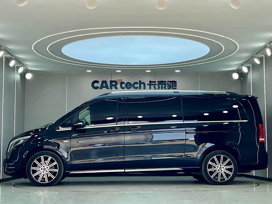 Mercedes-Benz V Class 2022 immagine di auto #27