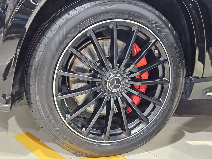 Mercedes-Benz GLS AMG 2023 car image #27