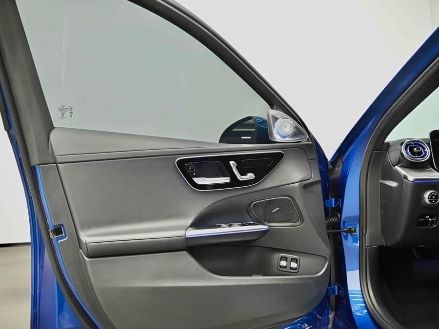 Mercedes-Benz C Class New Energy 2022 صورة سيارة #27