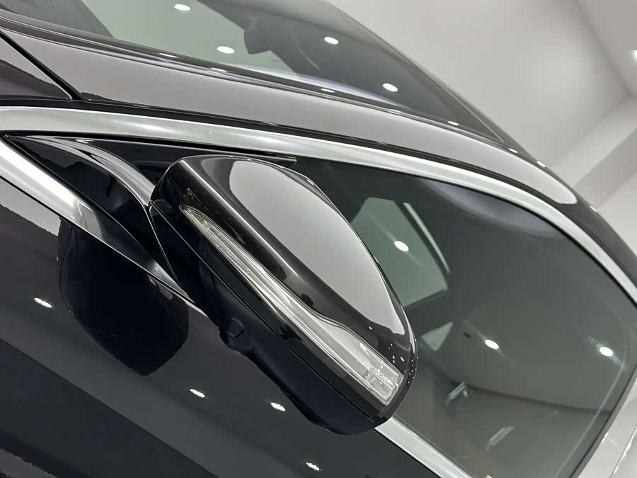 Mercedes-Benz Maybach S Class 2020 car image #27