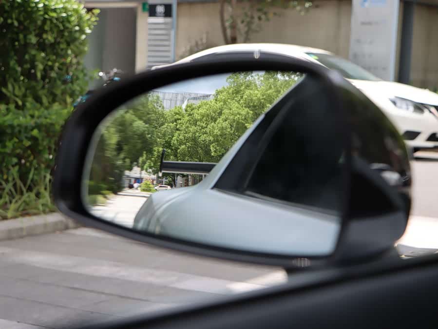 Audi R8 2012 immagine di auto #27