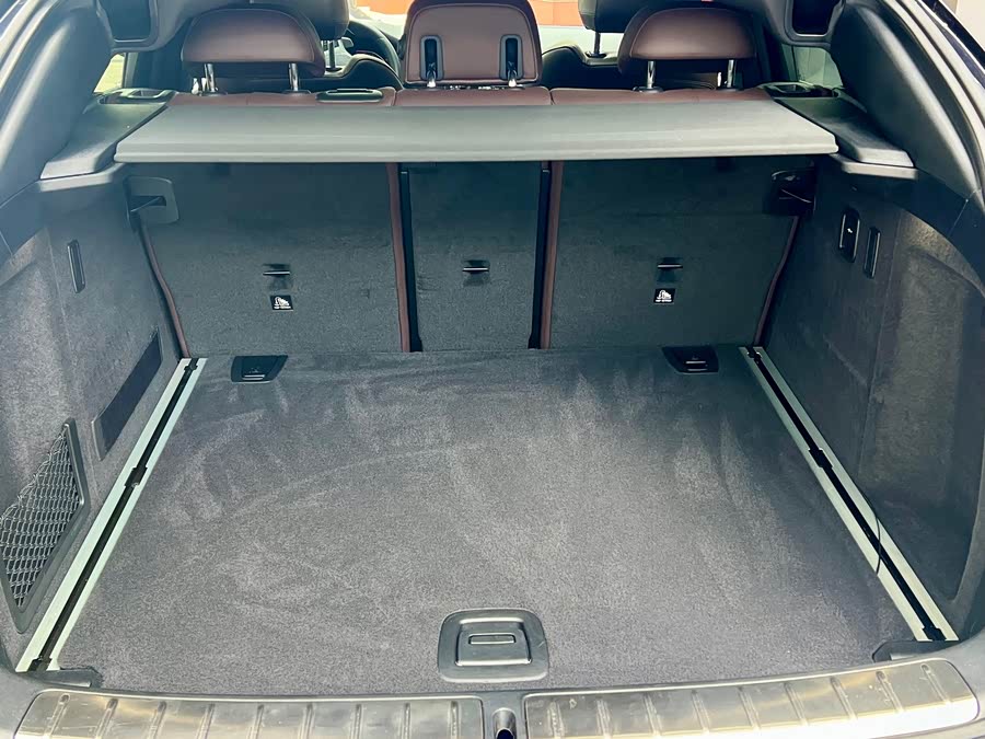 BMW X4 2020 car image #27