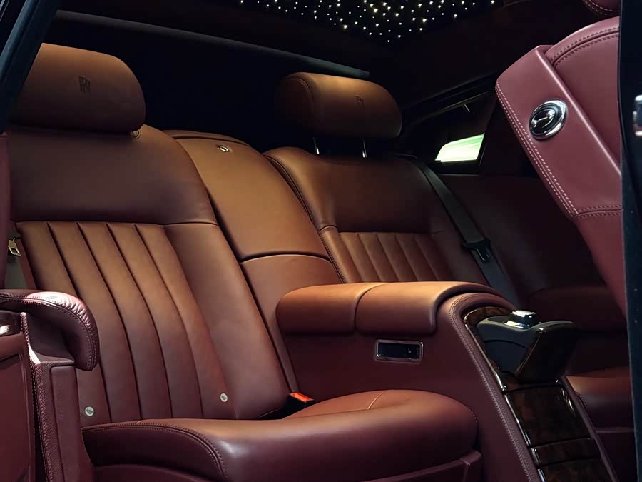 劳斯莱斯 幻影 2011 #27 劳斯莱斯 幻影 2011 汽车图片 #27