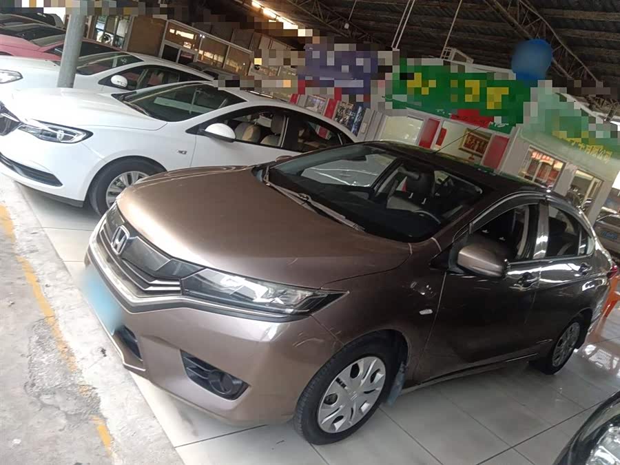 Honda Greiz 2017 #27 Honda Greiz 2017 صورة سيارة #27