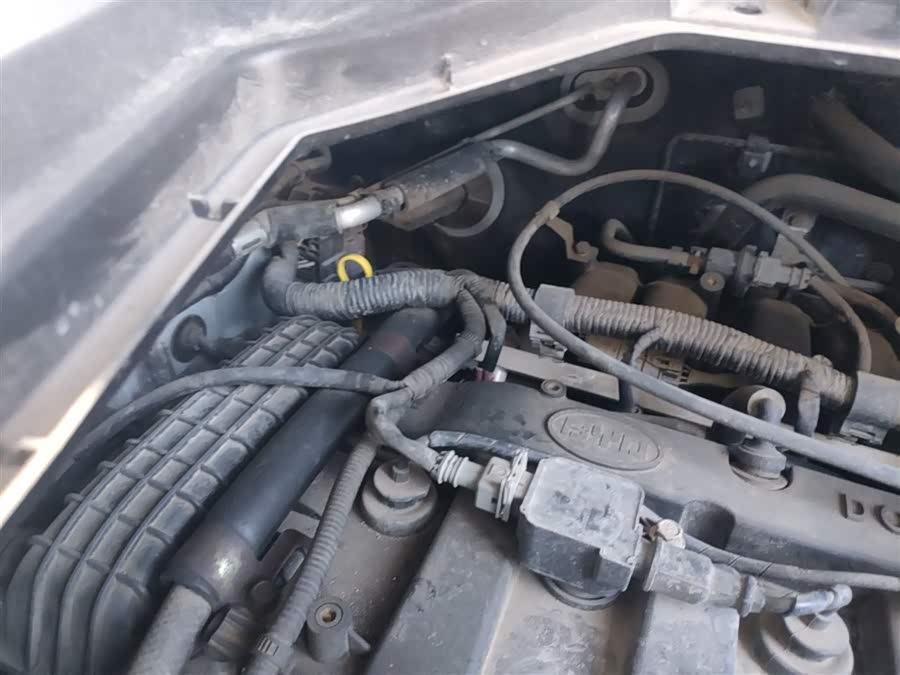 BYD S6 2015 car image #27