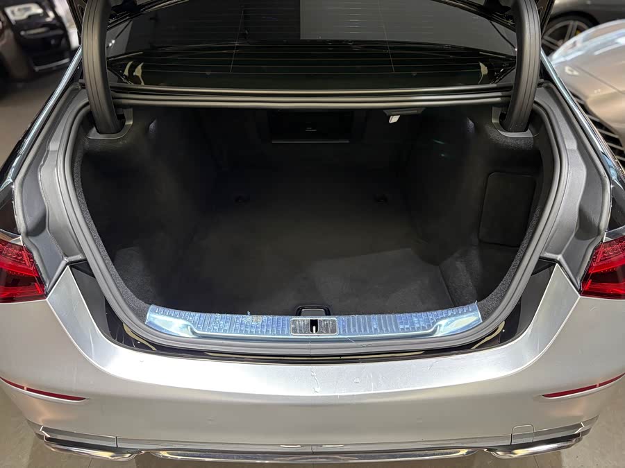 Mercedes-Benz Maybach S Class 2022 car image #27