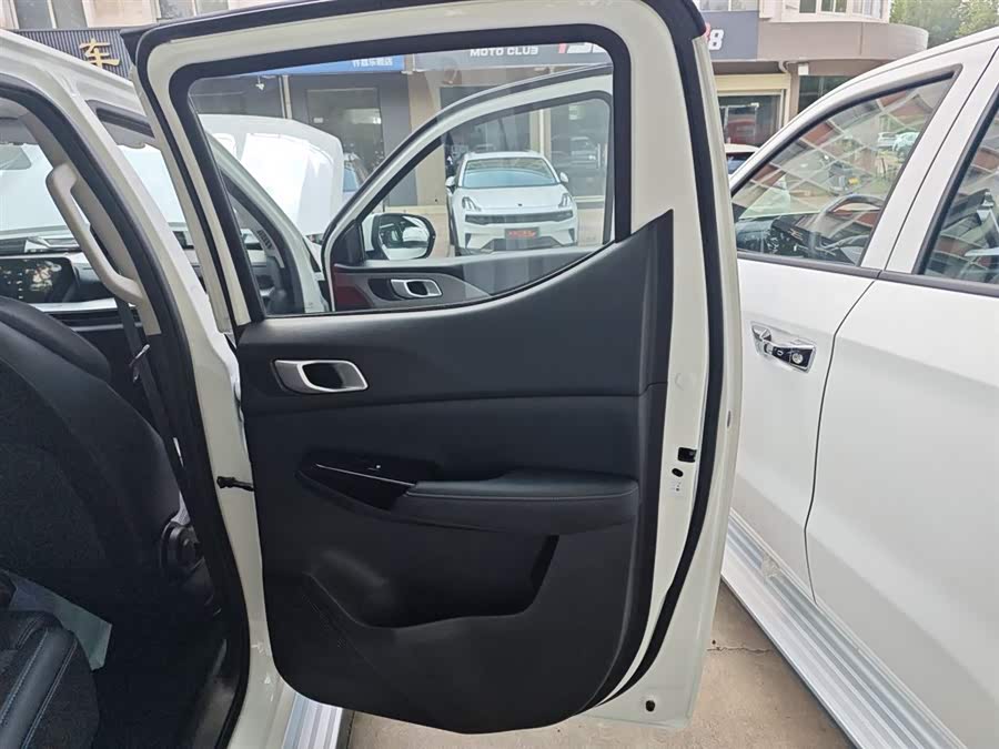 Changan Hunter 2025 car image #27