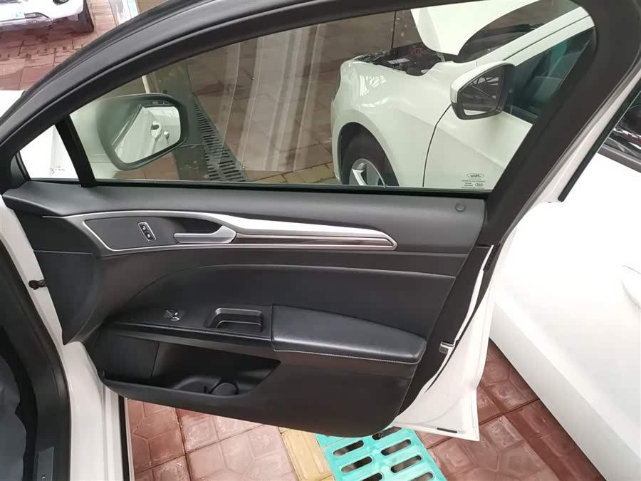 Ford Mondeo New Energy 2020 car image #27