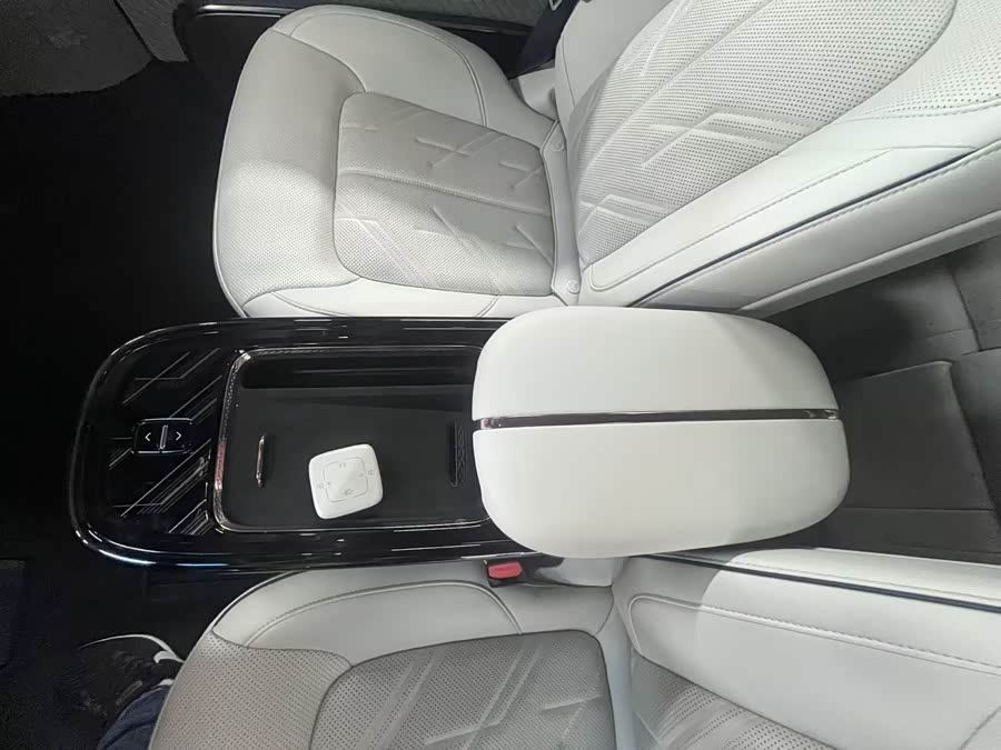 Zeekr MIX 2024 صورة سيارة #27