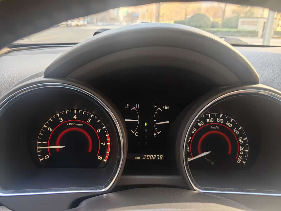 丰田 汉兰达 2010 汽车图片 #27