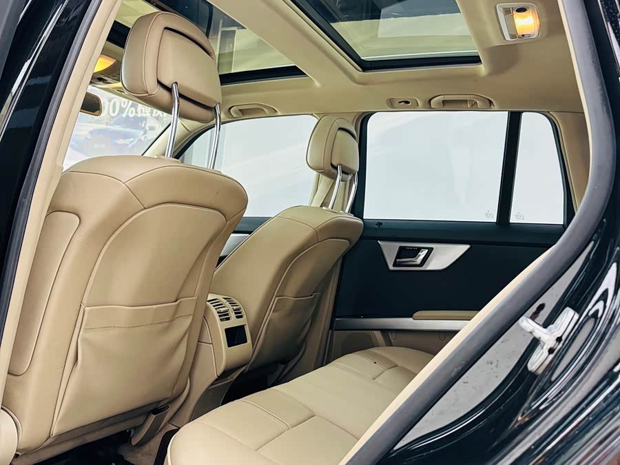 Mercedes-Benz GLK Class (Imported) 2010 #27 Mercedes-Benz GLK Class (Imported) 2010 car image #27