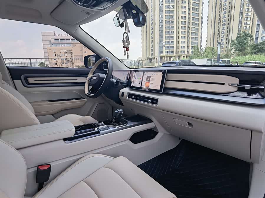 GEELY Monjaro MHEV 2022 car image #27