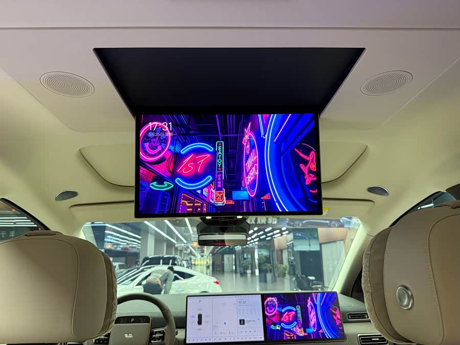 理想汽车 理想MEGA 2025 汽车图片 #27