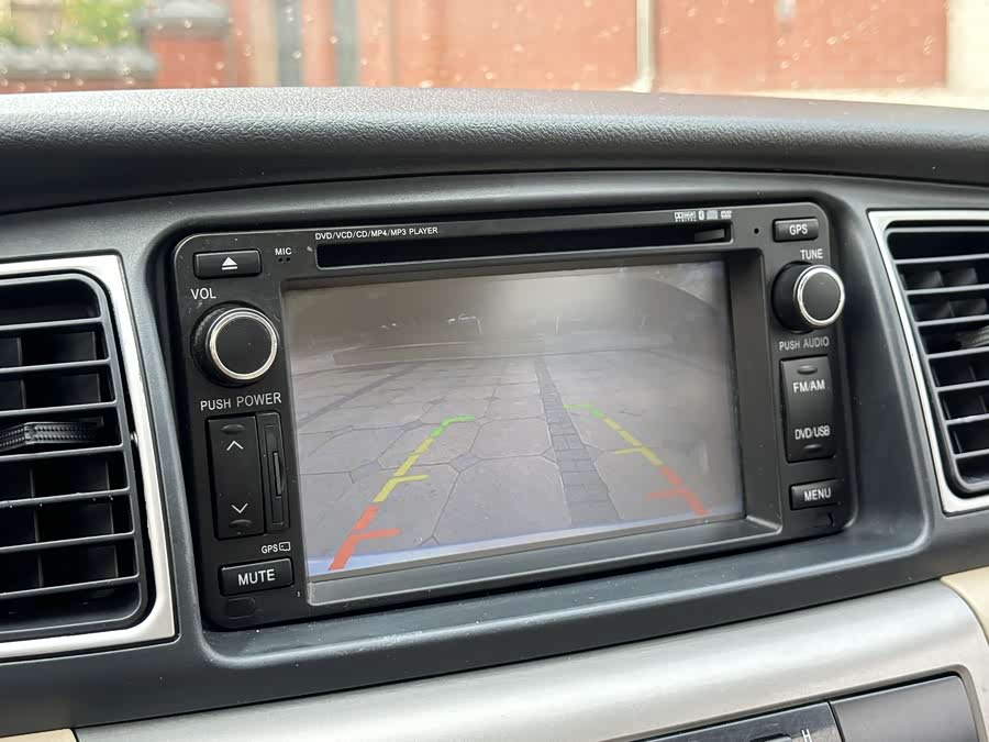 Toyota Reiz 2013 immagine di auto #27