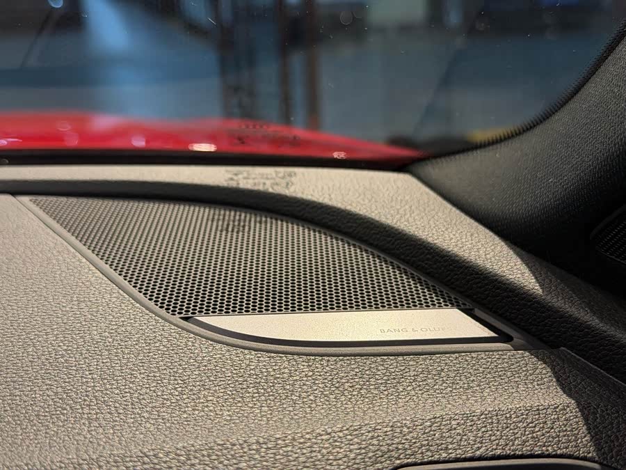 Audi RS 4 2020 car image #27