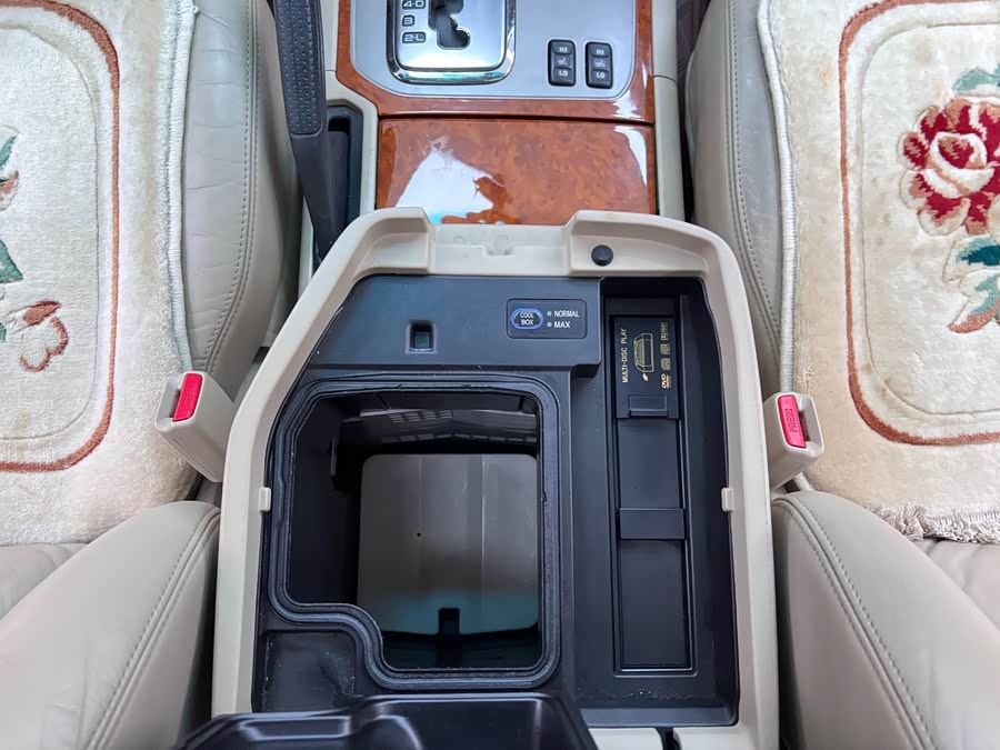 Toyota Land Cruiser 2007 image de voiture #27