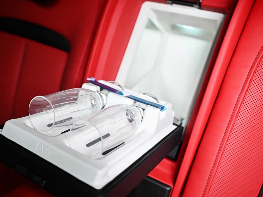 Rolls-Royce Cullinan 2023 car image #27