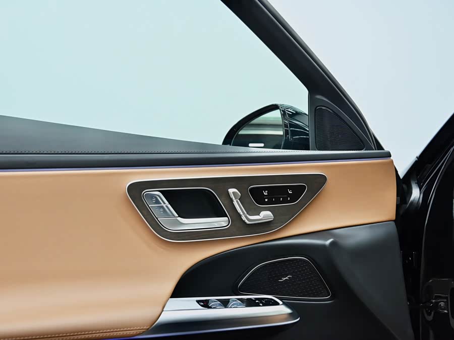 Mercedes-Benz E Class New Energy 2024 immagine di auto #27