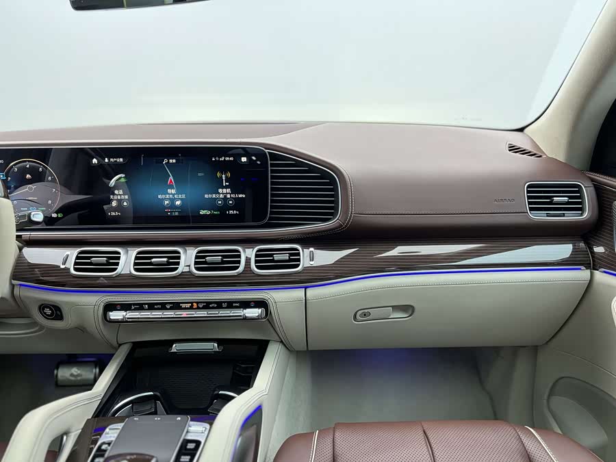 Mercedes-Benz Maybach GLS 2022 #27 Mercedes-Benz Maybach GLS 2022 car image #27