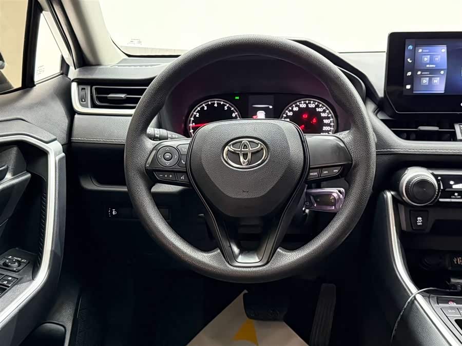Kia Wildlander 2023 car image #27