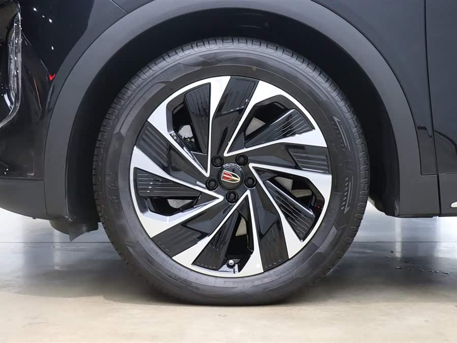 HongQi HS7 PHEV 2025 #27 HongQi HS7 PHEV 2025 car image #27