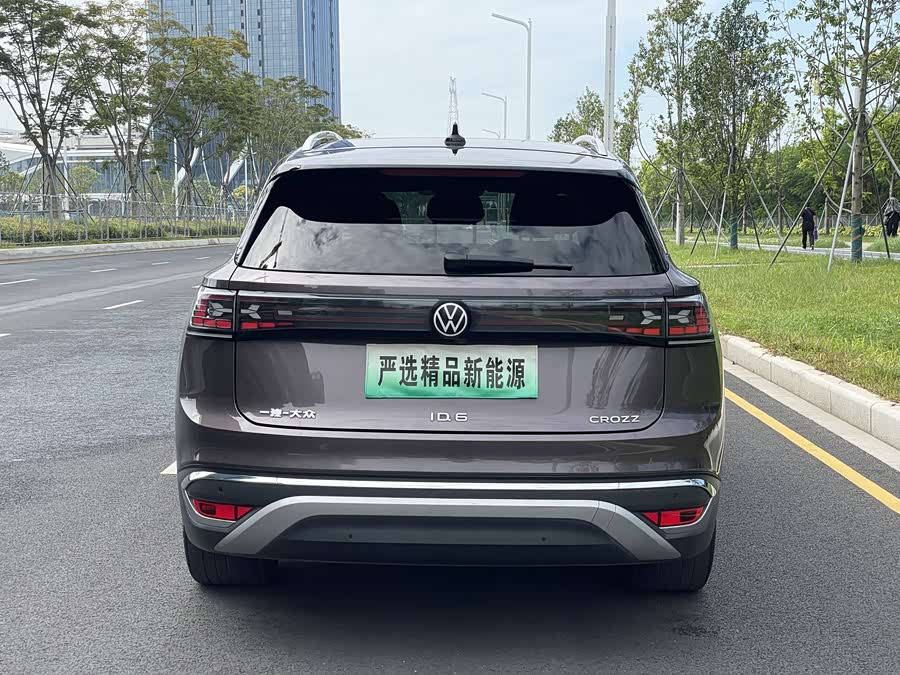 Volkswagen ID.6 Crozz 2021 car image #27