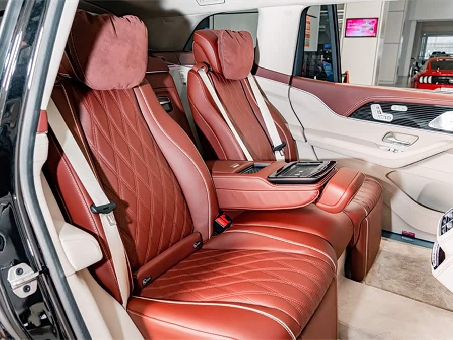 Mercedes-Benz Maybach GLS 2024 car image #27