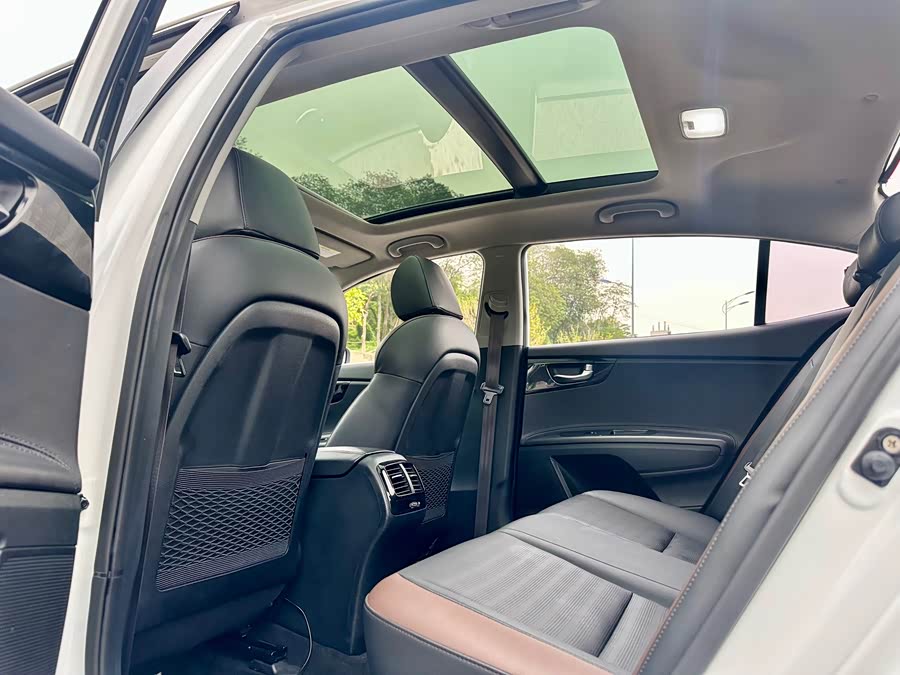 Kia K5 2018 imagem de carro #27