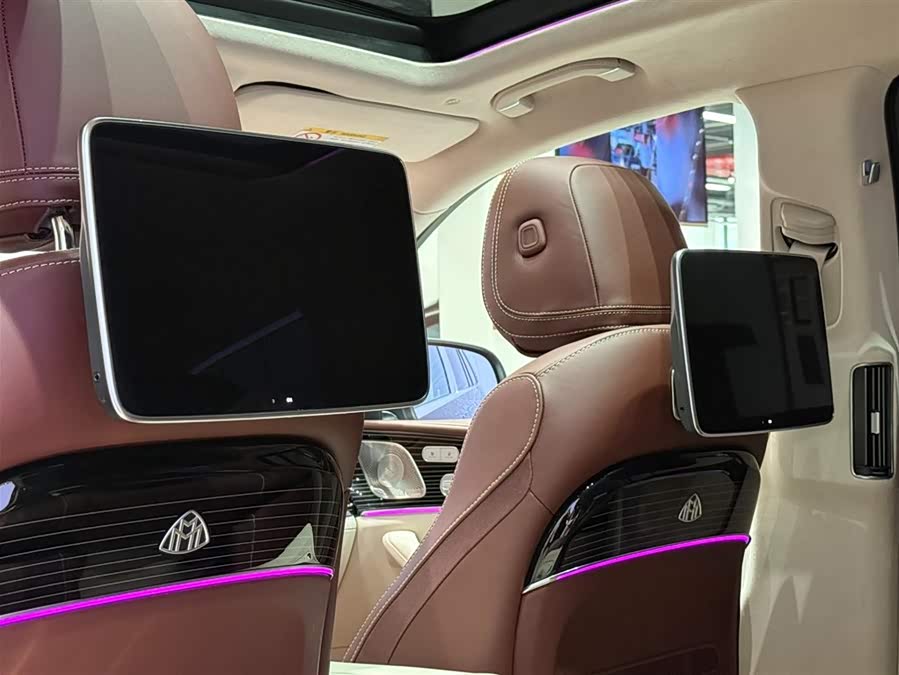 Mercedes-Benz Maybach GLS 2024 car image #27