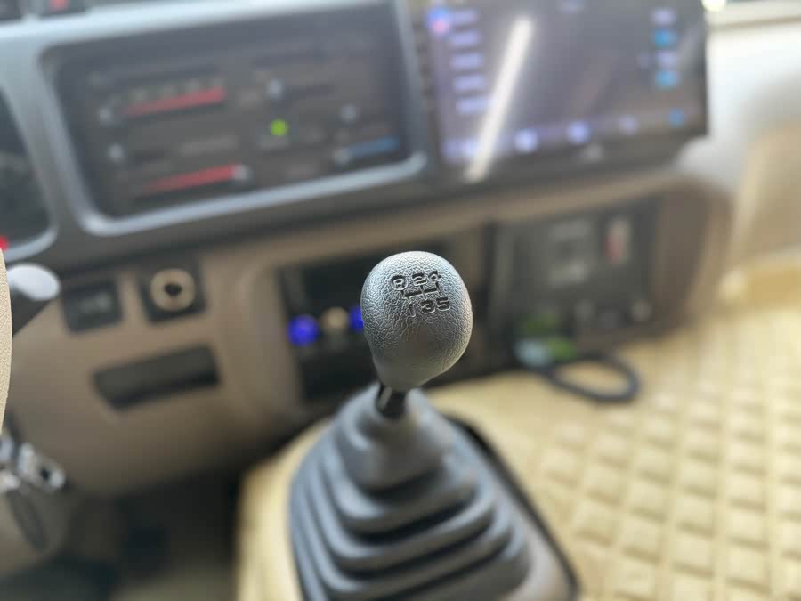 Toyota Coaster 2023 car image #27