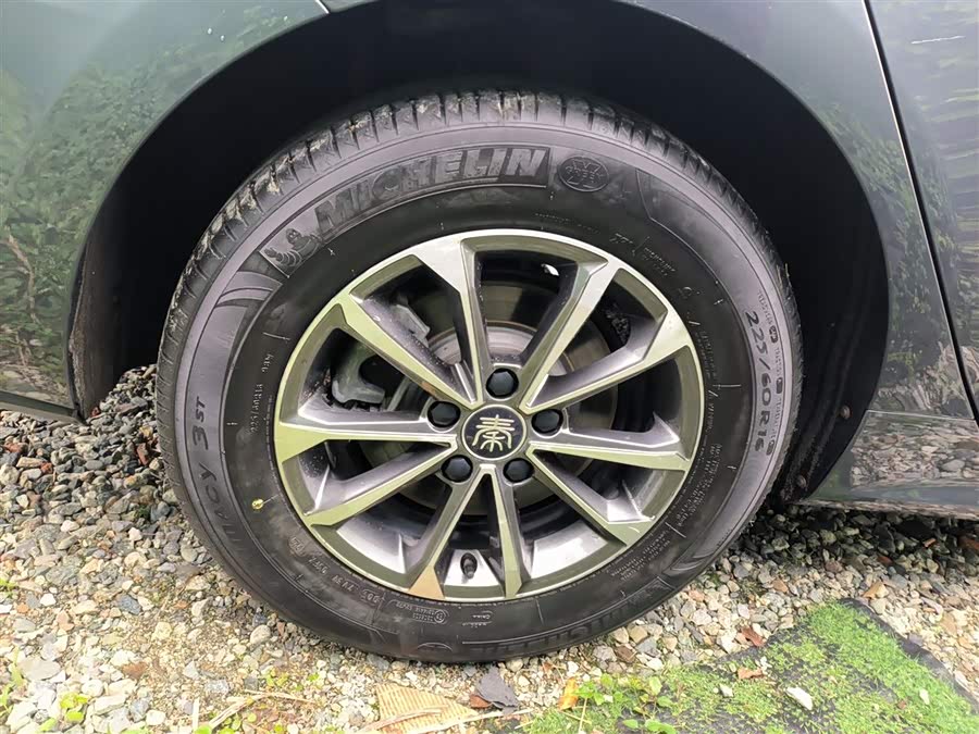 BYD Qin Pro New Energy 2020 immagine di auto #27