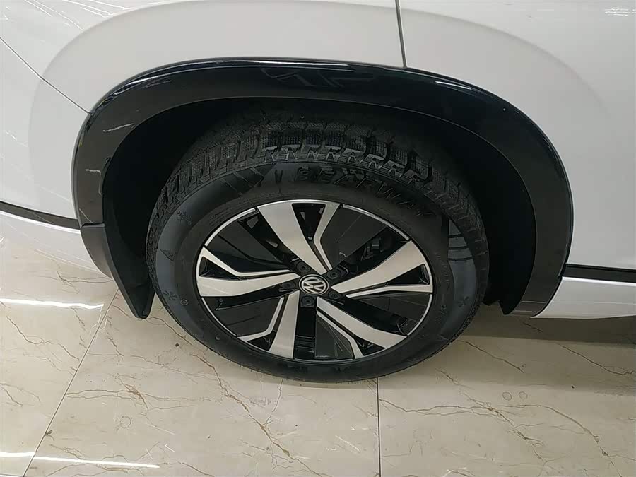 Volkswagen Tayron GTE 2020 #27 Volkswagen Tayron GTE 2020 car image #27