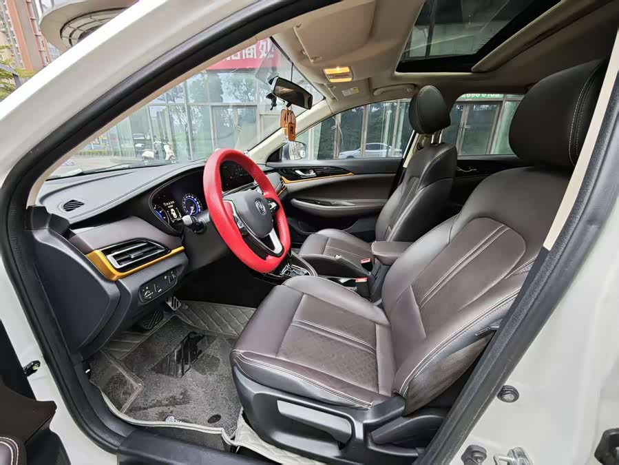Changan Eado DT 2019 car image #27