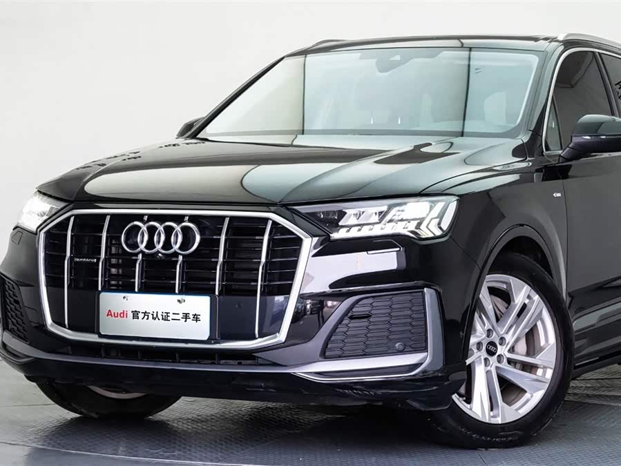 Audi Q7 2023 car image #27